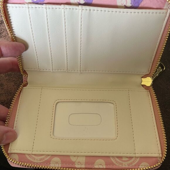 Disney Loungefly Hercules & Meg Ziparound Wallet - Picture 4 of 6